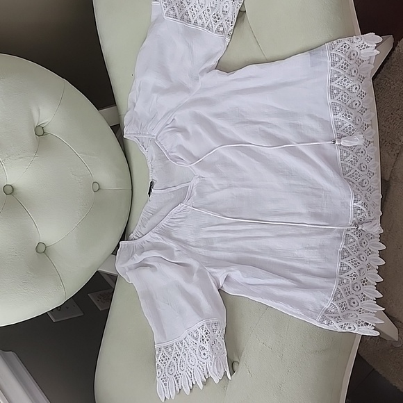 Summer top - Picture 1 of 7